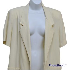 Sag Harbor Short Sleeve  Jacket Pockets Pale Yellow 12